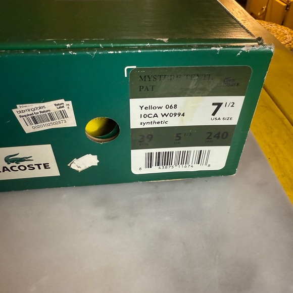 Vintages yellow Lacoste Patterned Sneakers - Picture 7 of 8